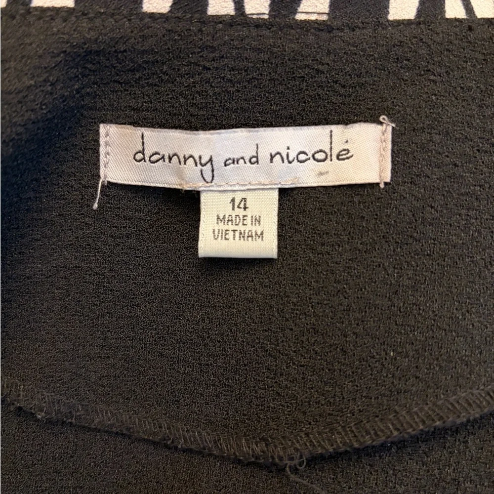 Danny & Nicole Black and Beige Dress/Jacket Set - Picture 6 of 6